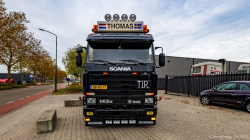 20251019-Tom-Holding-00019